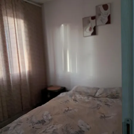 Aerodrom Apartment